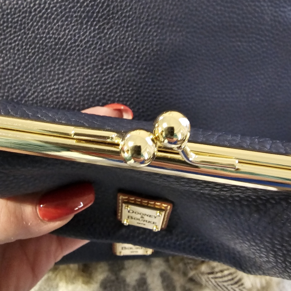 2 piece Dooney and Burke navy shoulder bag and kiss lock card holder. - Picture 2 of 10